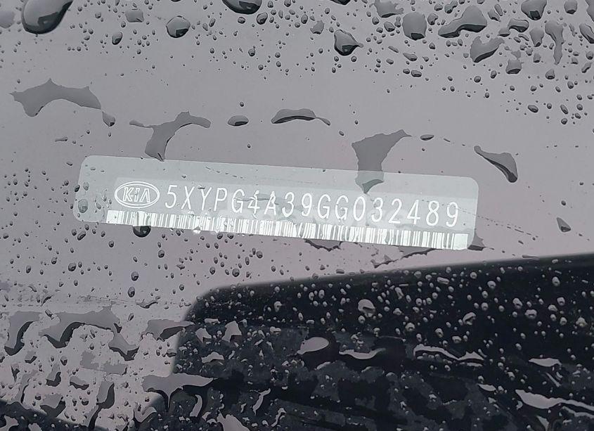 Photo 9 of 2016 Kia Sorento 2.4L LX (VIN 5XYPG4A39GG032489)