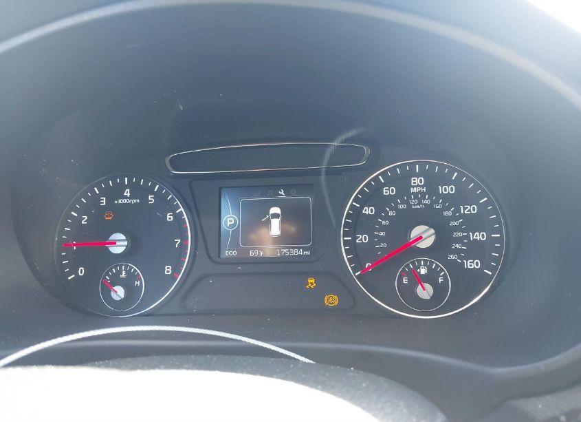 Photo 7 of 2016 Kia Sorento 2.4L LX (VIN 5XYPG4A39GG040382)