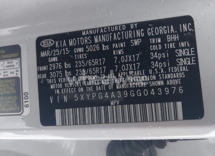 Photo 9 of 2016 Kia Sorento 2.4L LX (VIN 5XYPG4A39GG043976)
