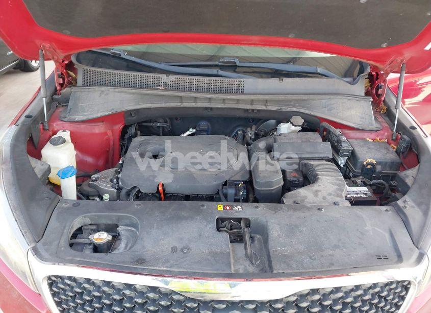 Photo 10 of 2016 Kia Sorento 2.4L LX (VIN 5XYPG4A39GG090599)