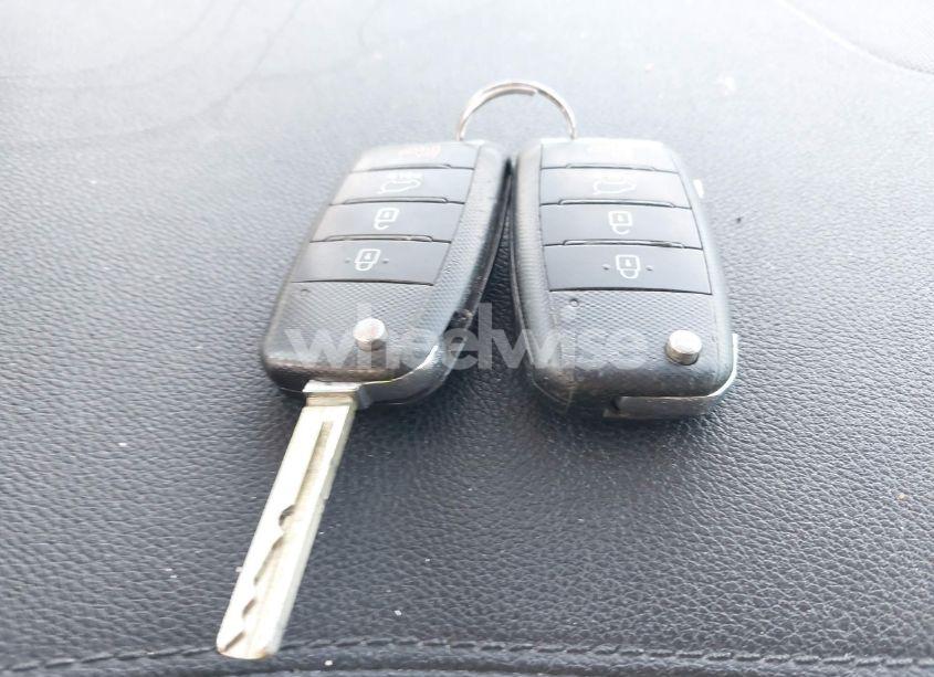 Photo 11 of 2016 Kia Sorento 2.4L LX (VIN 5XYPG4A39GG090599)