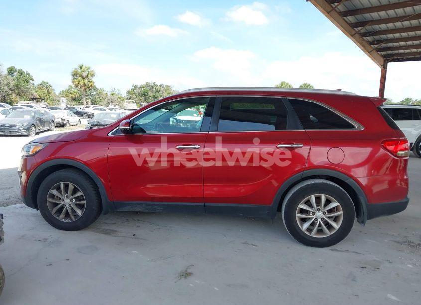 Photo 14 of 2016 Kia Sorento 2.4L LX (VIN 5XYPG4A39GG090599)