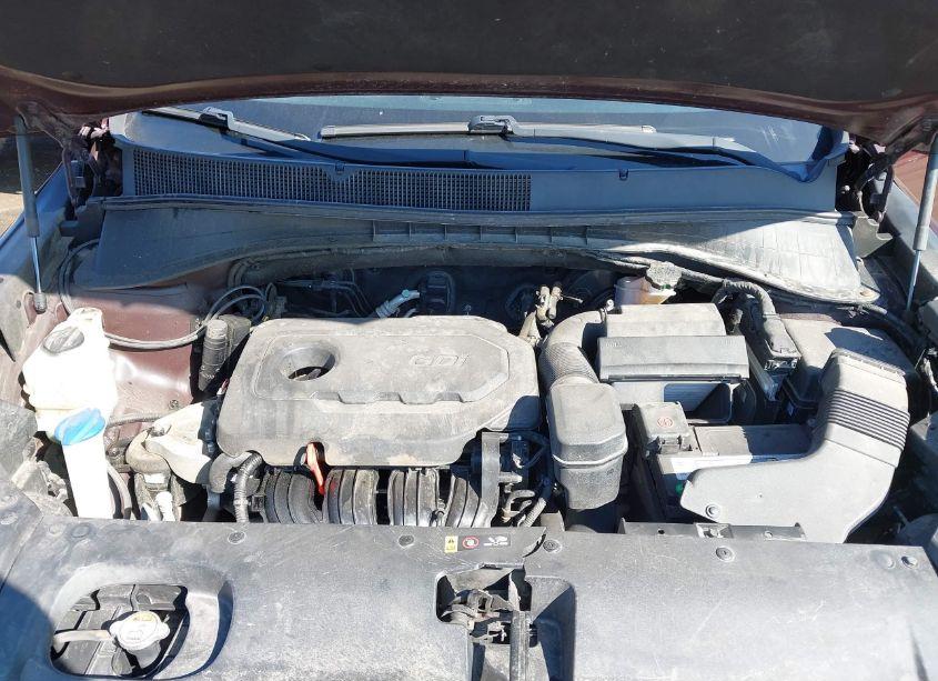 Photo 10 of 2016 Kia Sorento 2.4L LX (VIN 5XYPG4A39GG123309)