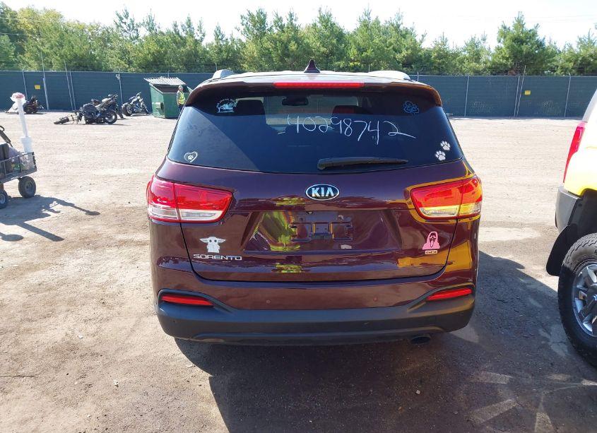 Photo 16 of 2016 Kia Sorento 2.4L LX (VIN 5XYPG4A39GG123309)