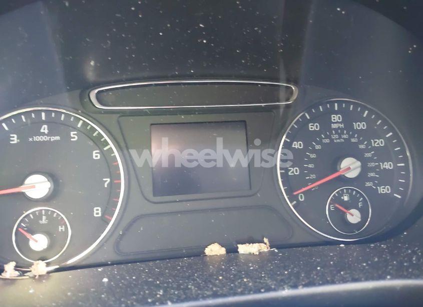 Photo 7 of 2016 Kia Sorento 2.4L LX (VIN 5XYPG4A39GG156469)