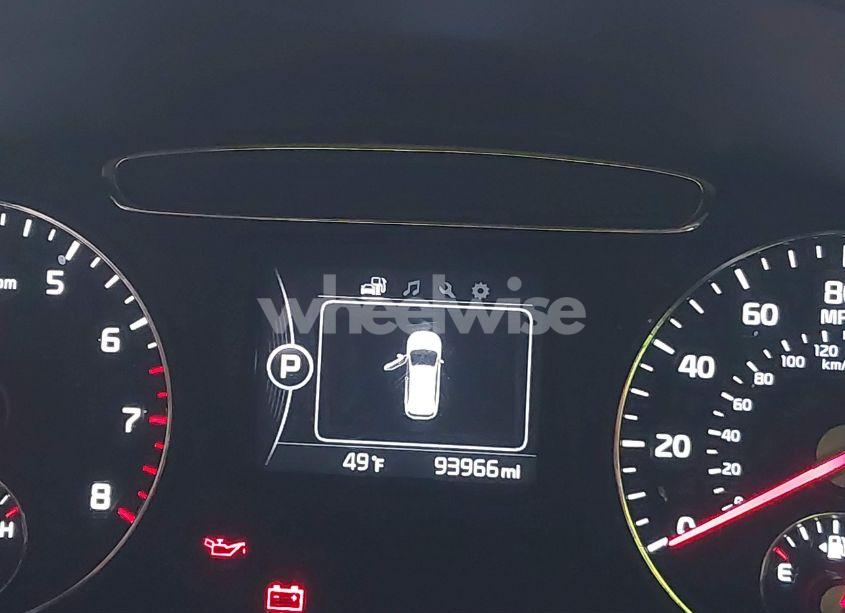 Photo 7 of 2016 Kia Sorento 2.4L L (VIN 5XYPG4A39GG167102)