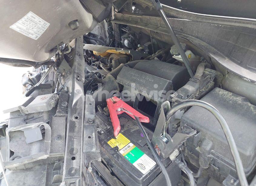 Photo 10 of 2017 Kia Sorento 2.4L LX (VIN 5XYPG4A39HG234458)