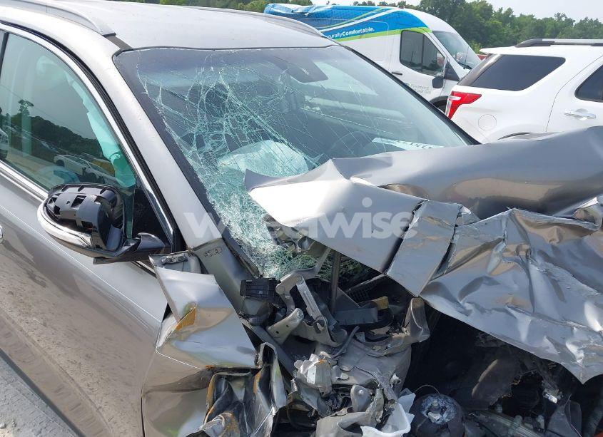 Photo 18 of 2017 Kia Sorento 2.4L LX (VIN 5XYPG4A39HG234458)