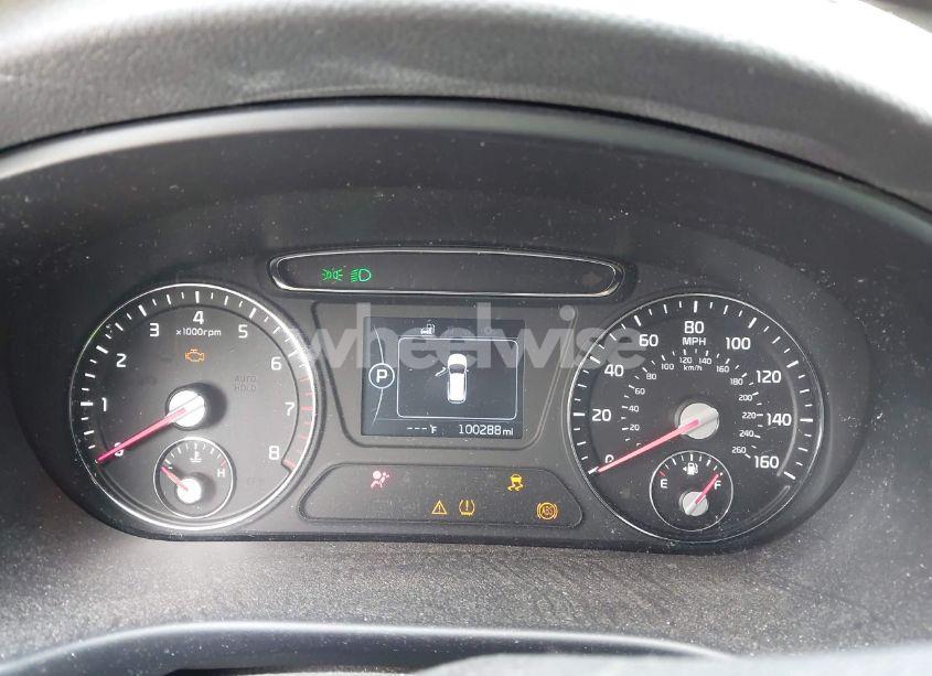 Photo 7 of 2017 Kia Sorento 2.4L LX (VIN 5XYPG4A39HG234458)