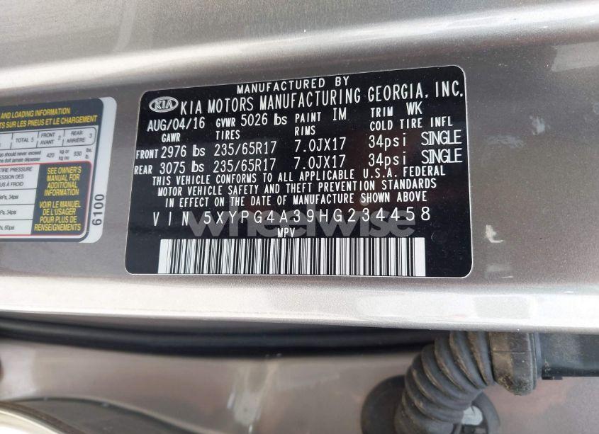 Photo 9 of 2017 Kia Sorento 2.4L LX (VIN 5XYPG4A39HG234458)