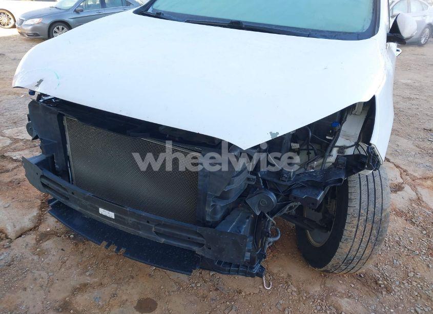 Photo 6 of 2017 Kia Sorento 2.4L LX (VIN 5XYPG4A39HG259246)