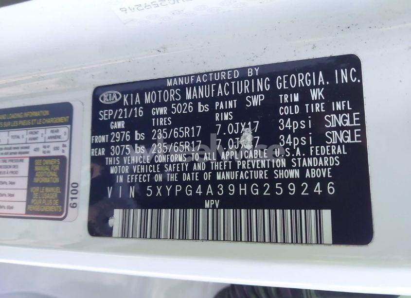 Photo 9 of 2017 Kia Sorento 2.4L LX (VIN 5XYPG4A39HG259246)