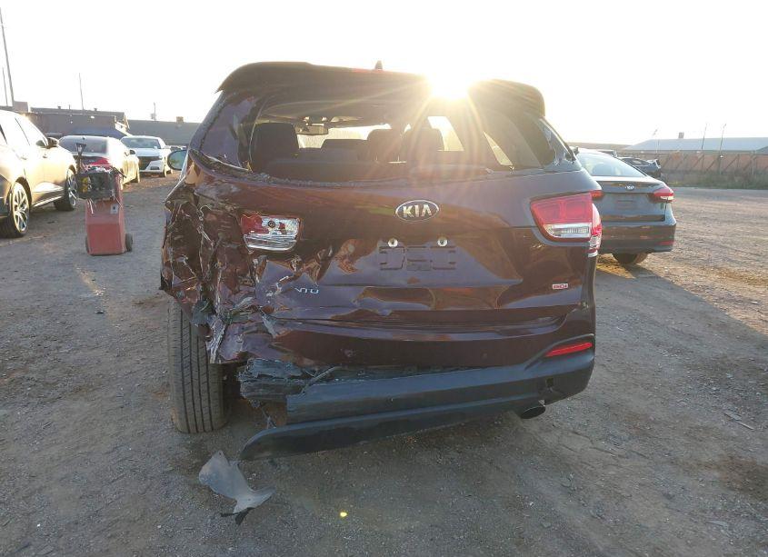 Photo 6 of 2017 Kia Sorento 2.4L LX (VIN 5XYPG4A39HG266391)