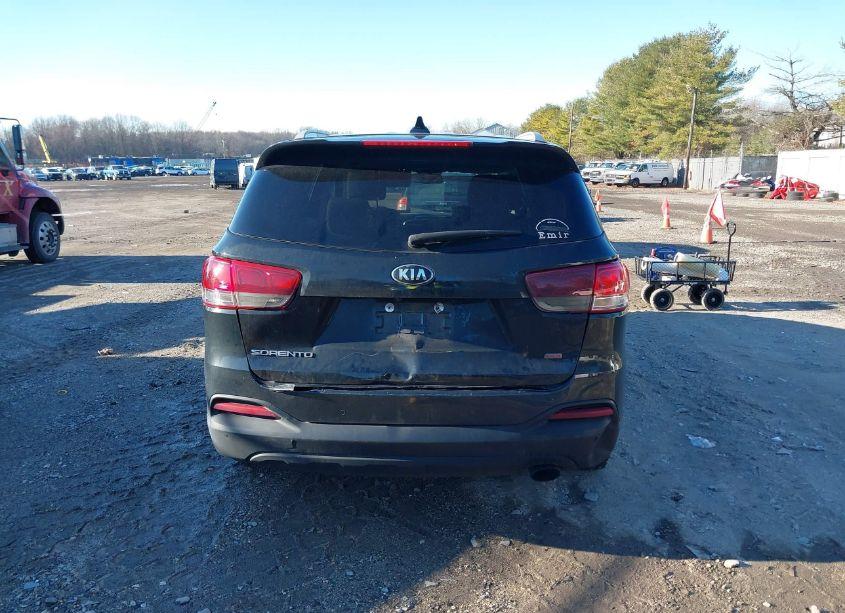 Photo 16 of 2017 Kia Sorento 2.4L LX (VIN 5XYPG4A39HG329697)