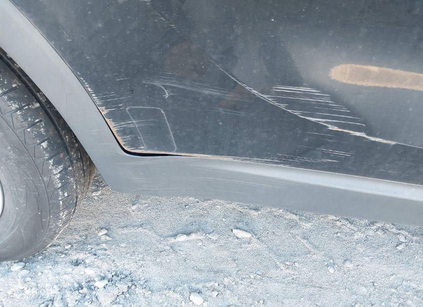 Photo 6 of 2017 Kia Sorento 2.4L LX (VIN 5XYPG4A39HG329697)