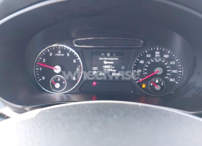 Photo 7 of 2019 Kia Sorento 2.4L LX (VIN 5XYPG4A39KG450852)