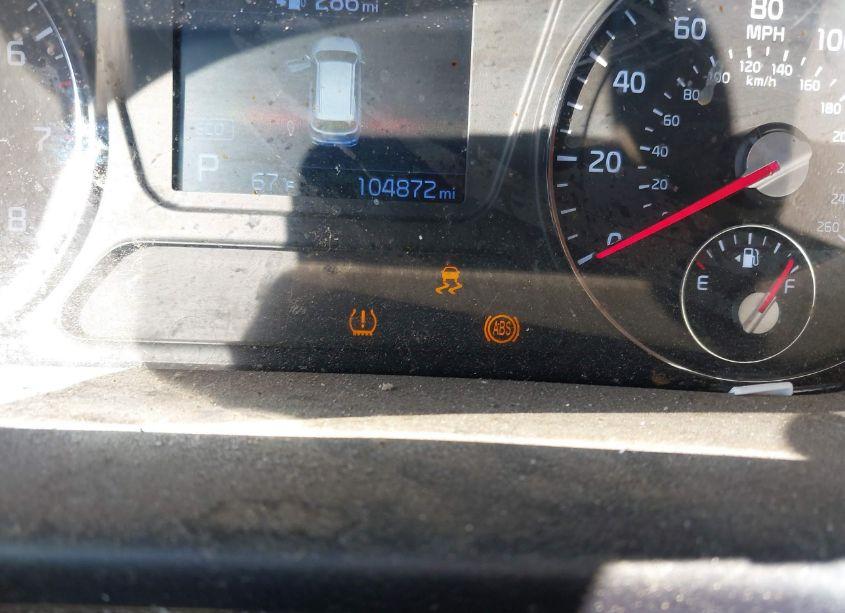 Photo 14 of 2019 Kia Sorento 2.4L L (VIN 5XYPG4A39KG565127)