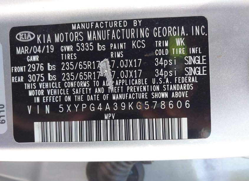 Photo 9 of 2019 Kia Sorento 2.4L L (VIN 5XYPG4A39KG578606)