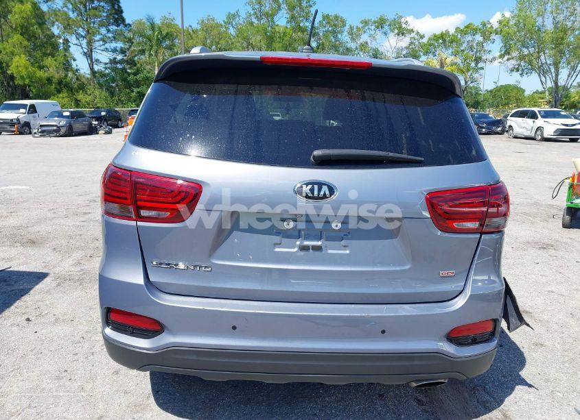Photo 17 of 2020 Kia Sorento 2.4L LX (VIN 5XYPG4A39LG661681)