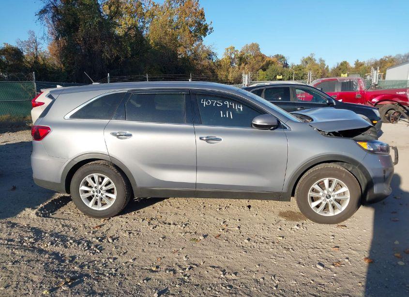 Photo 14 of 2020 Kia Sorento 2.4L L (VIN 5XYPG4A39LG712239)