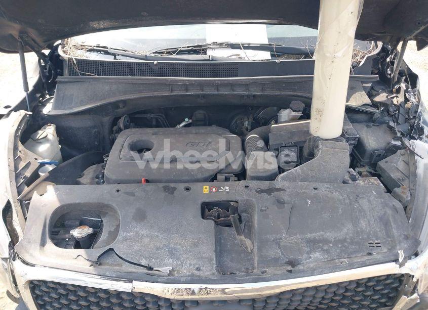 Photo 10 of 2016 Kia Sorento 2.4L LX (VIN 5XYPG4A3XGG064013)