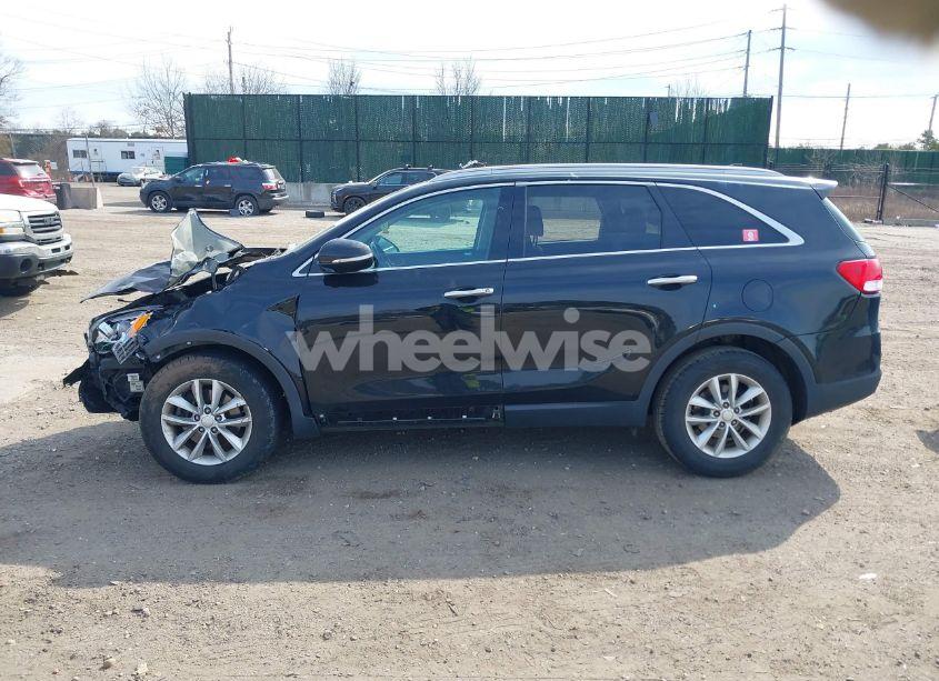 Photo 14 of 2016 Kia Sorento 2.4L LX (VIN 5XYPG4A3XGG064013)