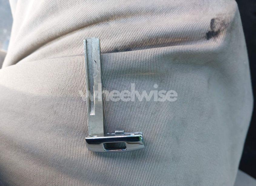 Photo 11 of 2016 Kia Sorento 2.4L LX (VIN 5XYPG4A3XGG064836)