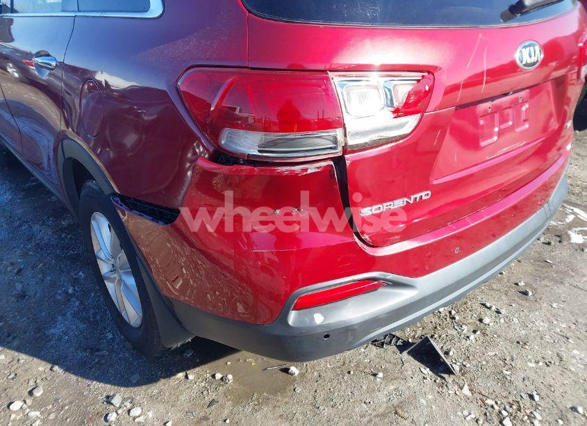 Photo 17 of 2016 Kia Sorento 2.4L LX (VIN 5XYPG4A3XGG064836)