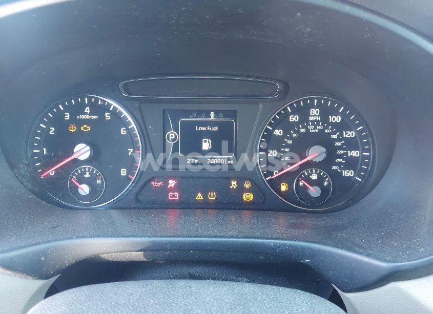 Photo 7 of 2016 Kia Sorento 2.4L LX (VIN 5XYPG4A3XGG064836)