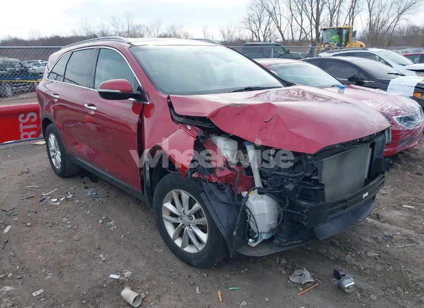 2016 Kia Sorento 2.4L LX (VIN 5XYPG4A3XGG088277) main photo