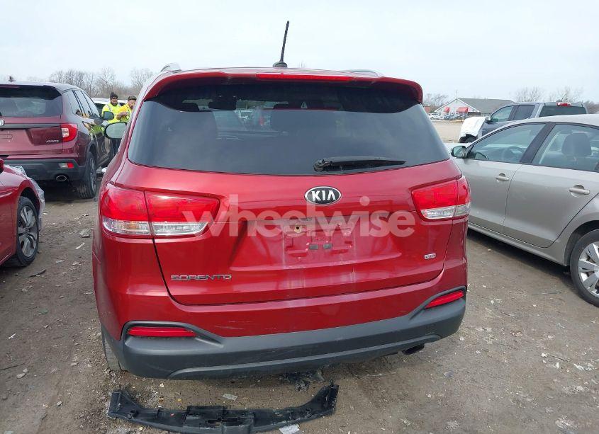 Photo 17 of 2016 Kia Sorento 2.4L LX (VIN 5XYPG4A3XGG088277)