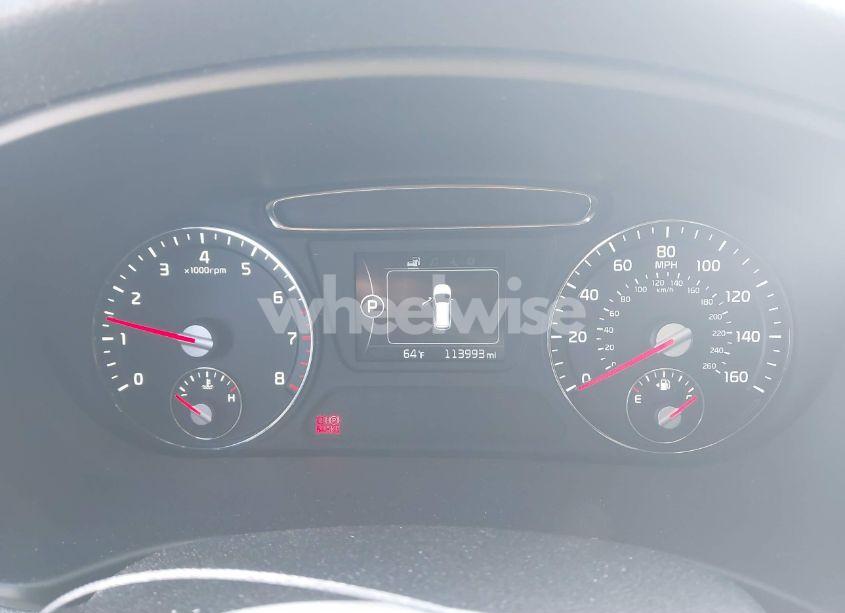 Photo 7 of 2016 Kia Sorento 2.4L LX (VIN 5XYPG4A3XGG106549)