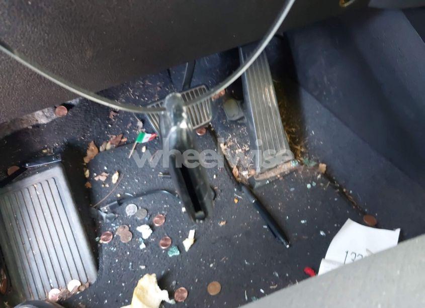 Photo 11 of 2016 Kia Sorento 2.4L L (VIN 5XYPG4A3XGG171580)