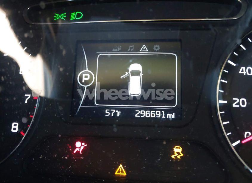 Photo 15 of 2017 Kia Sorento 2.4L LX (VIN 5XYPG4A3XHG243525)