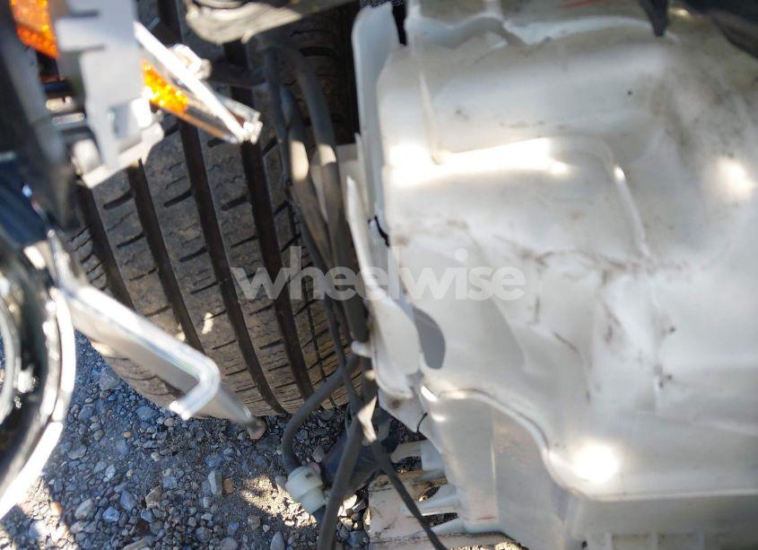 Photo 19 of 2017 Kia Sorento 2.4L LX (VIN 5XYPG4A3XHG243525)