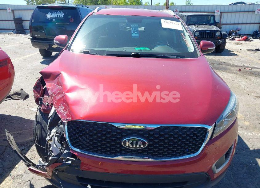 Photo 12 of 2017 Kia Sorento 2.4L LX (VIN 5XYPG4A3XHG295107)