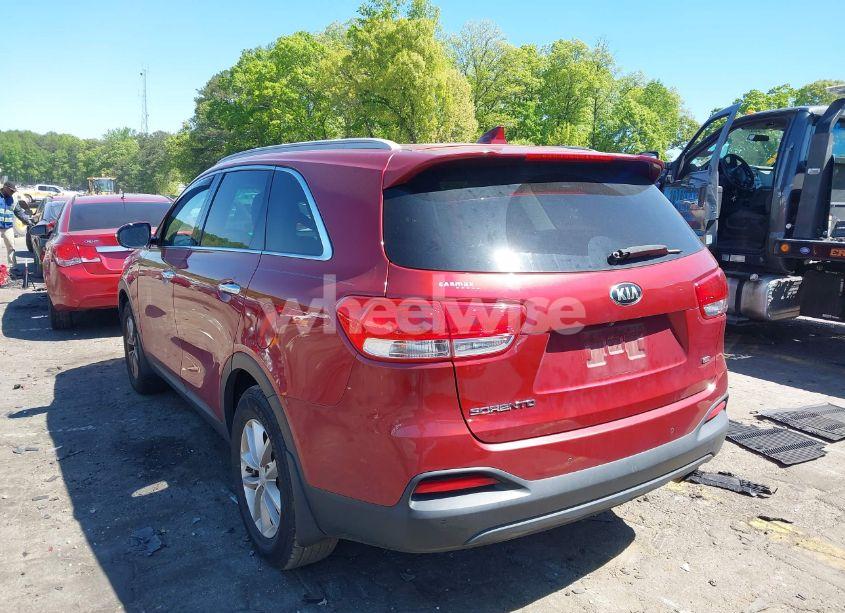 Photo 3 of 2017 Kia Sorento 2.4L LX (VIN 5XYPG4A3XHG295107)