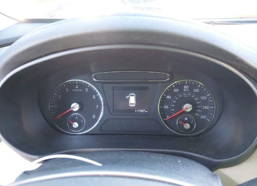 Photo 7 of 2019 Kia Sorento 2.4L LX (VIN 5XYPG4A3XKG438693)