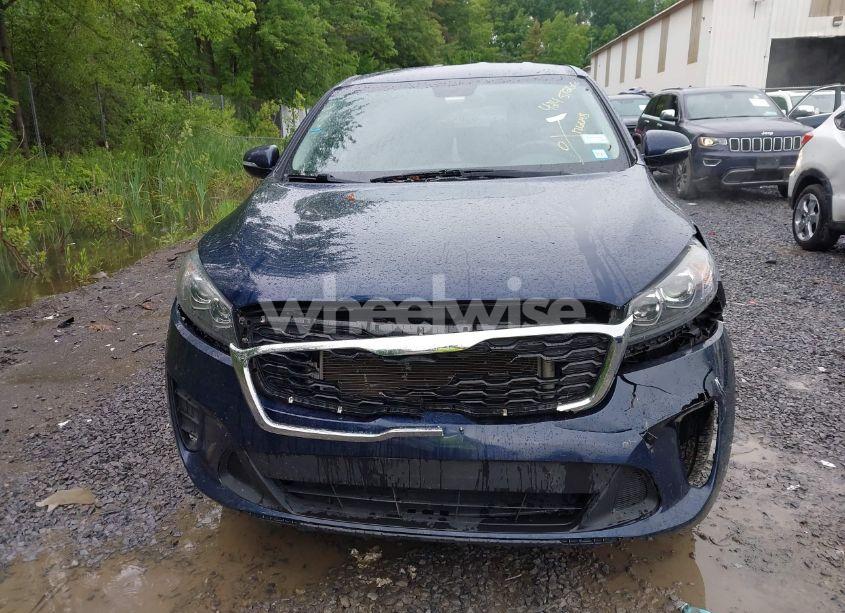 Photo 12 of 2019 Kia Sorento 2.4L LX (VIN 5XYPG4A3XKG463044)