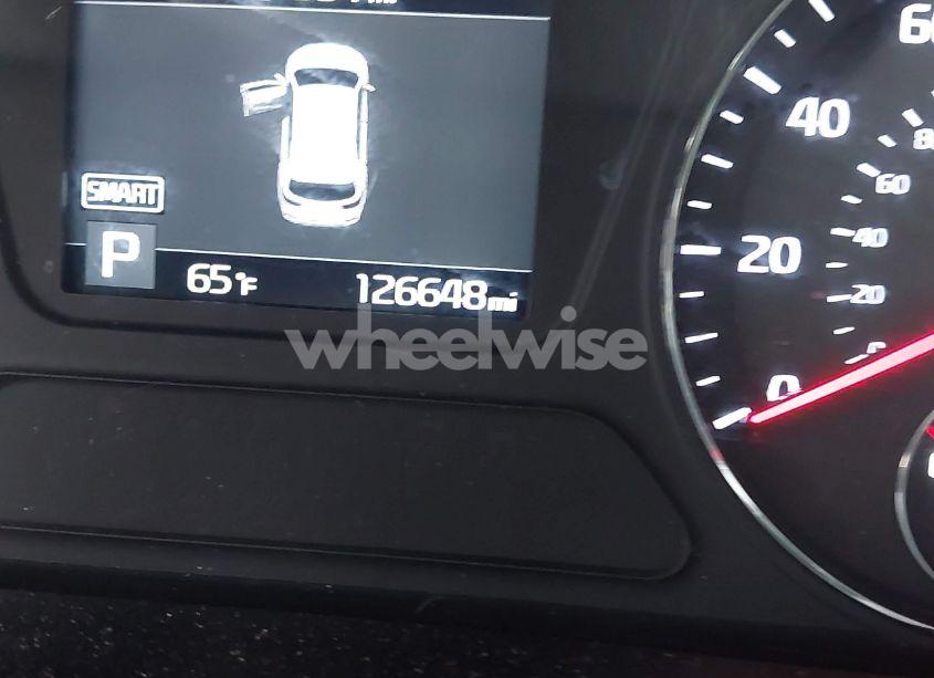 Photo 15 of 2019 Kia Sorento 2.4L LX (VIN 5XYPG4A3XKG463044)