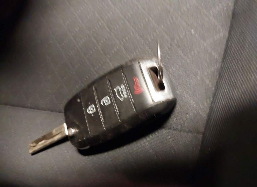 Photo 11 of 2019 Kia Sorento 2.4L L (VIN 5XYPG4A3XKG477610)