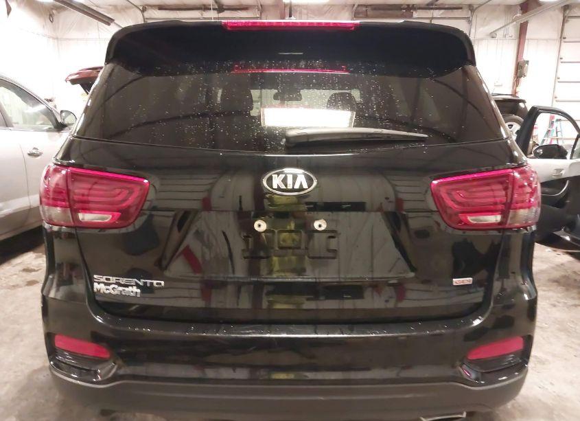 Photo 17 of 2019 Kia Sorento 2.4L L (VIN 5XYPG4A3XKG477610)