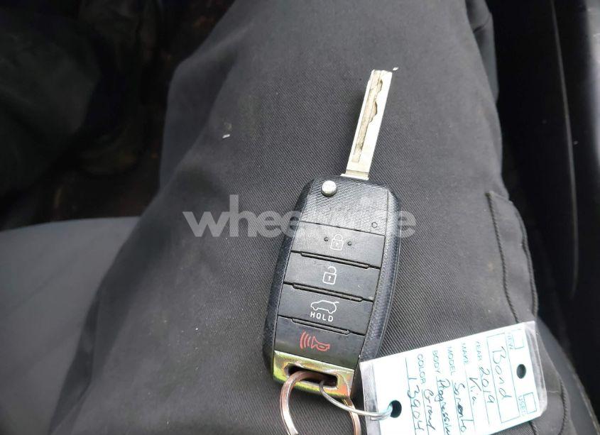 Photo 11 of 2019 Kia Sorento 2.4L LX (VIN 5XYPG4A3XKG480121)