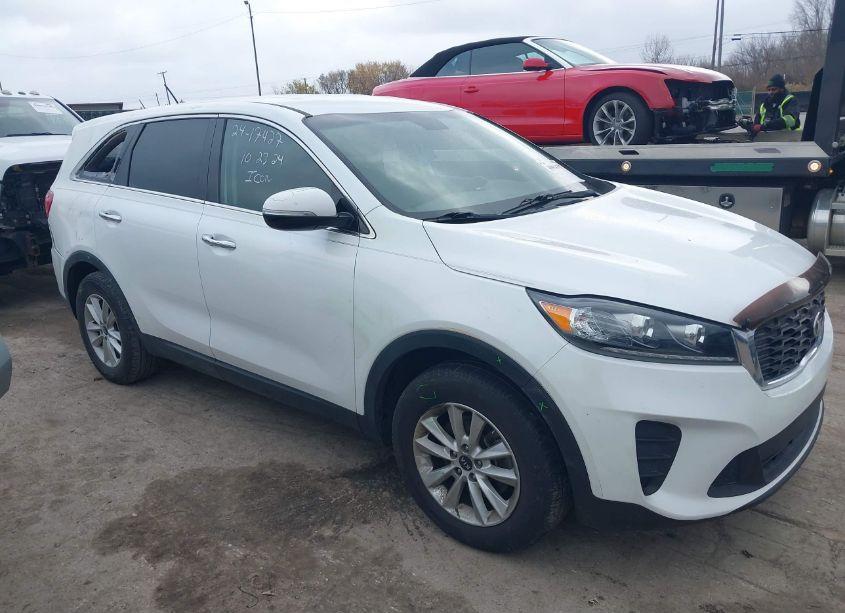 Photo 13 of 2019 Kia Sorento 2.4L L (VIN 5XYPG4A3XKG611130)