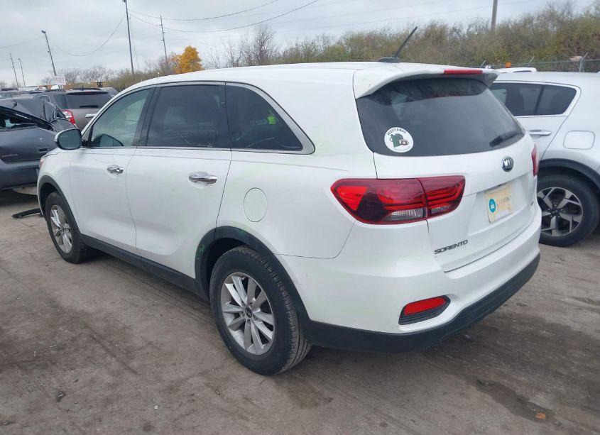 Photo 14 of 2019 Kia Sorento 2.4L L (VIN 5XYPG4A3XKG611130)