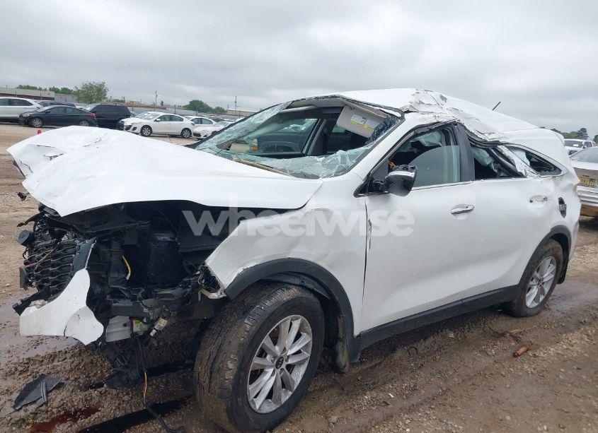 Photo 6 of 2020 Kia Sorento 2.4L L (VIN 5XYPG4A3XLG654612)