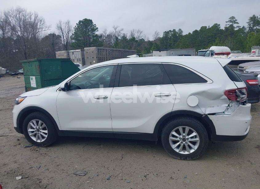 Photo 14 of 2020 Kia Sorento 2.4L LX (VIN 5XYPG4A3XLG686752)