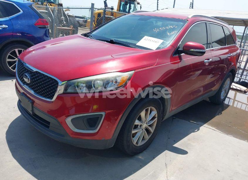 Photo 2 of 2016 Kia Sorento 3.3L LX (VIN 5XYPG4A50GG018613)
