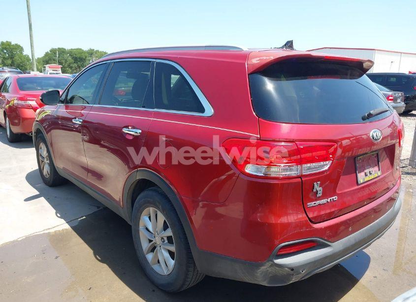 Photo 3 of 2016 Kia Sorento 3.3L LX (VIN 5XYPG4A50GG018613)
