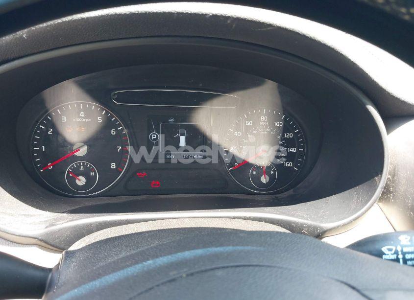 Photo 7 of 2016 Kia Sorento 3.3L LX (VIN 5XYPG4A50GG018613)